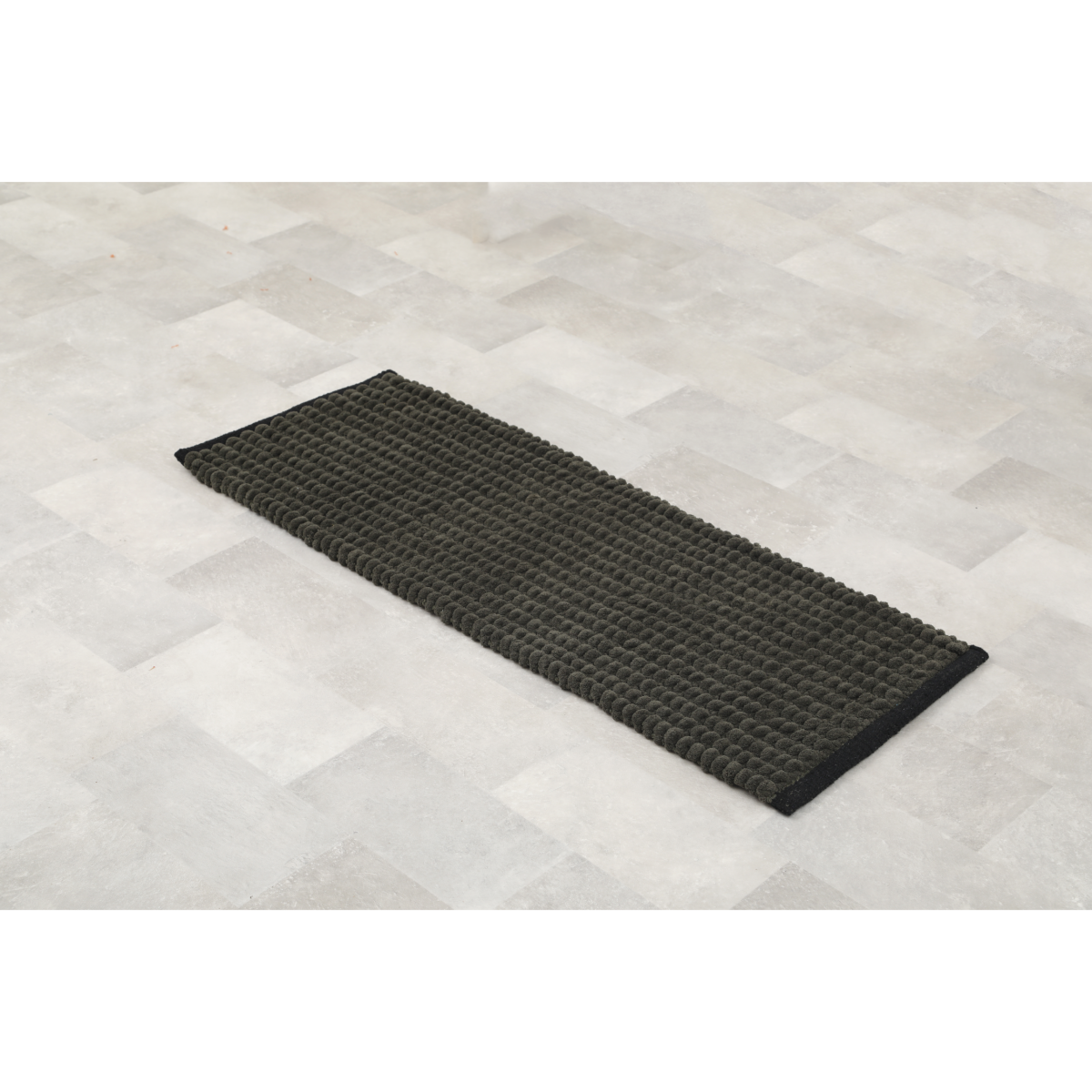 Tendance kupaonski tepih 45x120 cm, pamuk, khaki sa crnim rubom - Image 3